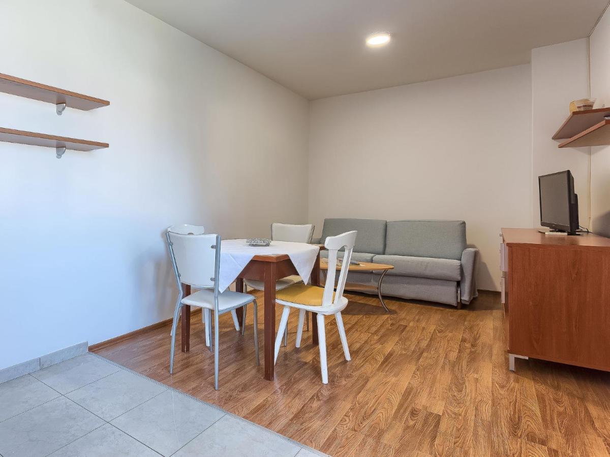 Apartment Nika-3 By Interhome Umag Eksteriør bilde
